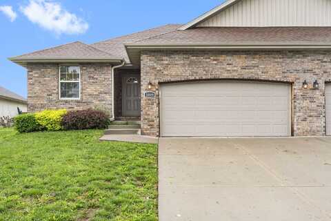 1009 N 26th Street, Ozark, MO 65721