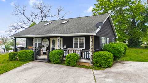 219 W 3rd Street, Mountain View, MO 65548