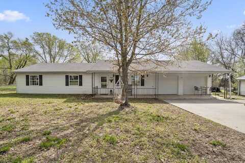 16 South Street, Louisburg, MO 65685
