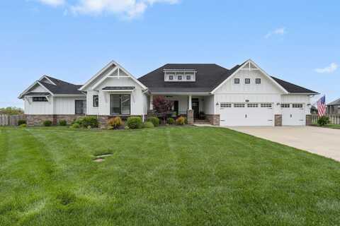 902 E Clare Court, Nixa, MO 65714