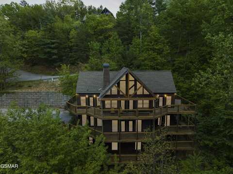 3747 Edge Park Drive, Sevierville, TN 37862