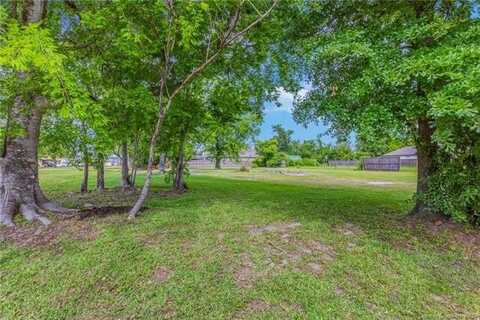 2930 Hodges Street B, Lake Charles, LA 70601