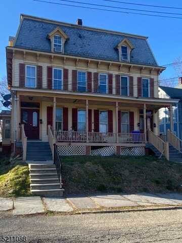 312 Church St, Hackettstown, NJ 07840