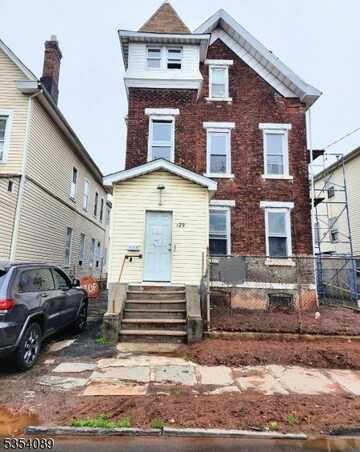 127 Fulton St, Elizabeth, NJ 07206