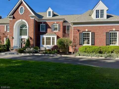 15 Thistle Ln, Warren, NJ 07059