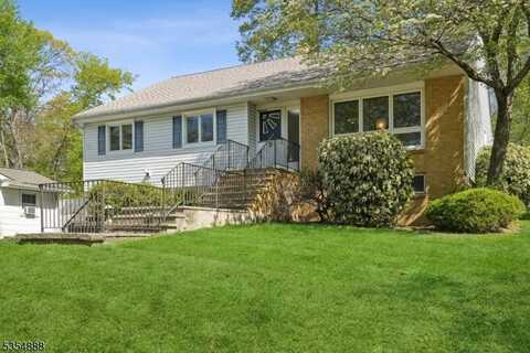 7 Calumet Ave, Rockaway, NJ 07866