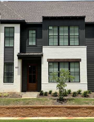 30 Lynn Ln Unit 601, Starkville, MS 39759