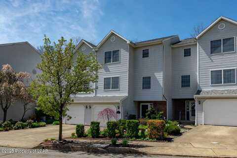 82 Grandville Drive, Swoyersville, PA 18704