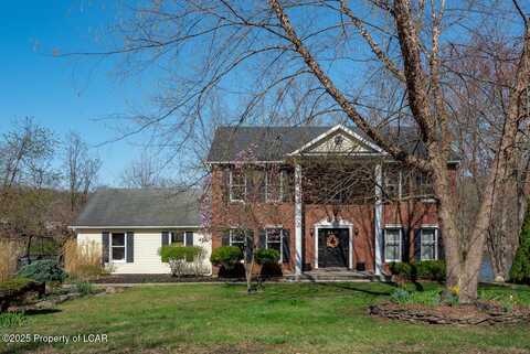 25 Coplay Place, Mountain Top, PA 18707