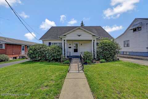 102 Jackson Street, Edwardsville, PA 18704