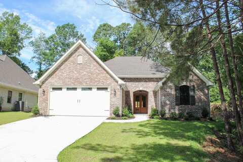 33 Courtland Dr., Hattiesburg, MS 39402
