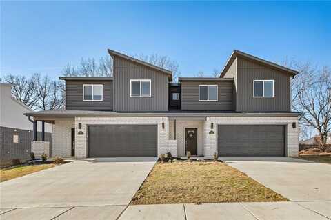 700 Sun Meadows LOOP, Centerton, AR 72719