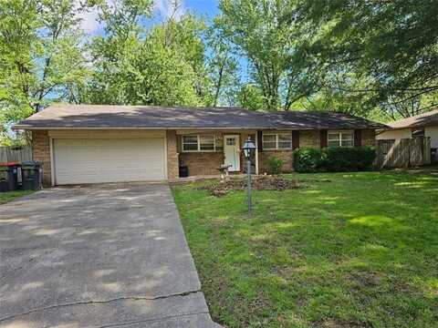 2106 Ina AVE, Springdale, AR 72762