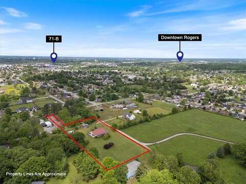 1200 Hardwood DR, Rogers, AR 72758