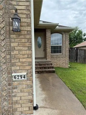 6294 Copper Ridge LN, Fayetteville, AR 72704