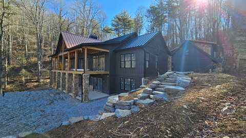 935 Glenshore Drive, Cullowhee, NC 28723