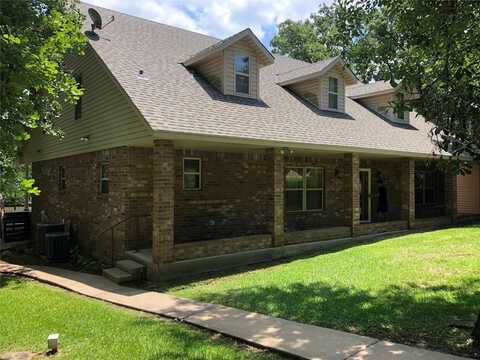 6928 Scott St, Eustace, TX 75124