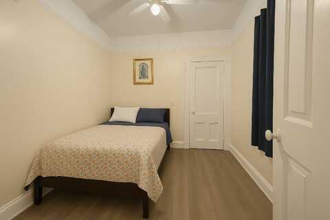 536 HUDSON AVE, Weehawken, NJ 07086