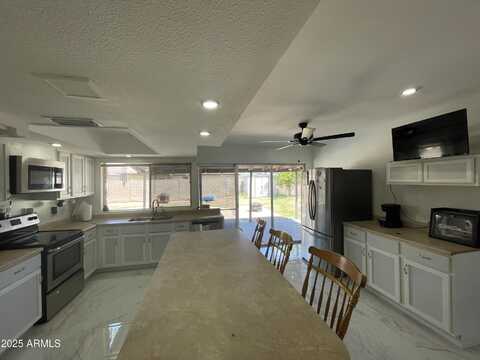3738 W DANBURY Drive, Glendale, AZ 85308
