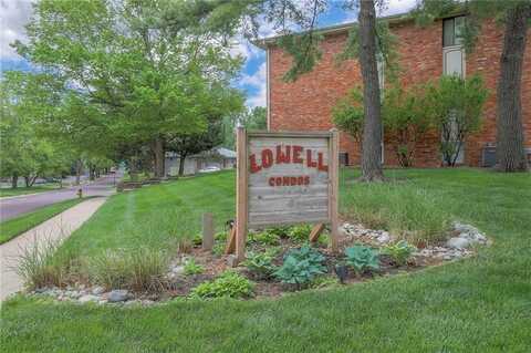 8215 SANTA FE #6 Street, Overland Park, KS 66204
