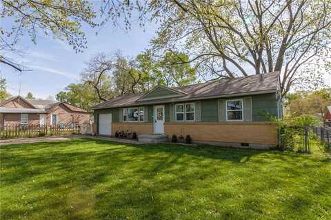 505 S Rogers Road, Louisburg, KS 66053