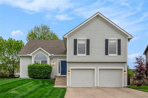 7516 N Mckinley Court, Kansas City, MO 64158