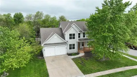 730 N Cottonwood Street, Gardner, KS 66030
