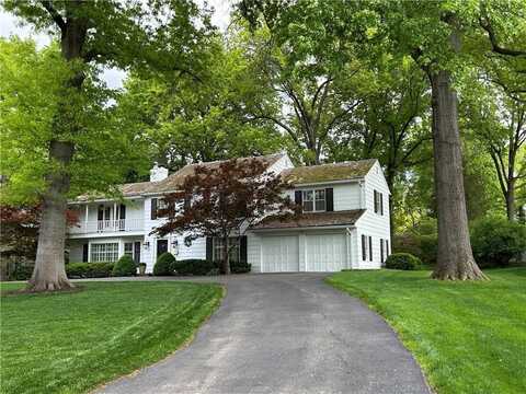 6539 Wenonga Road, Mission Hills, KS 66208
