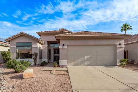 3907 E Topeka Drive, Phoenix, AZ 85050
