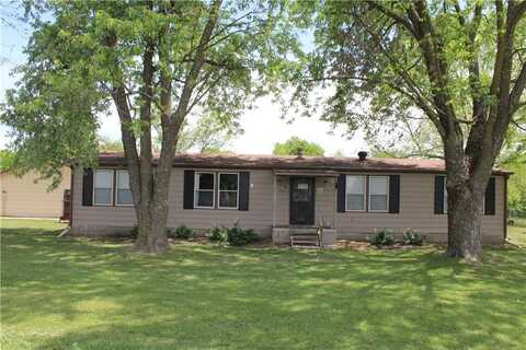 186 19th Lane, Lamar, MO 64759