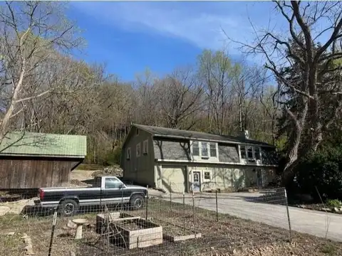 2815 N Lentz Road, Independence, MO 64058