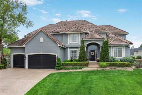 4104 NE Edmonson Circle, Lees Summit, MO 64064