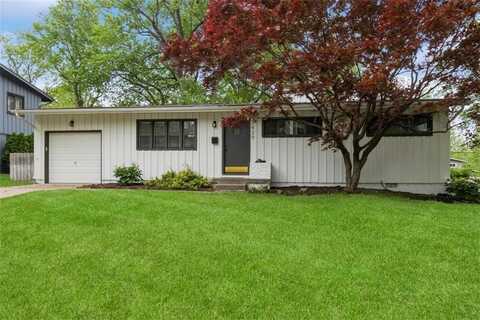 7939 FALMOUTH Street, Prairie Village, KS 66208