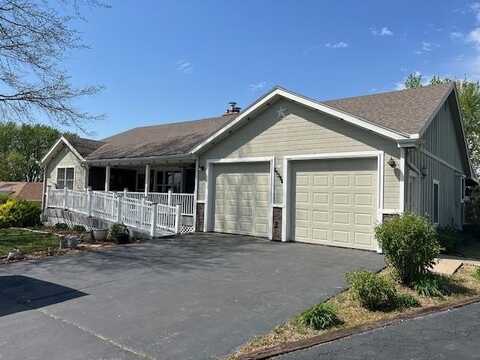 15284 Prairie View Road, Bonner Springs, KS 66012