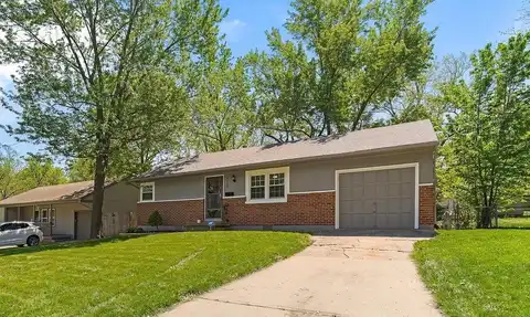 6407 W 82nd Street, Overland Park, KS 66204
