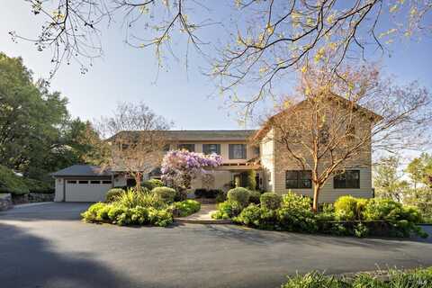 6710 Round Oak Road, Penngrove, CA 94951