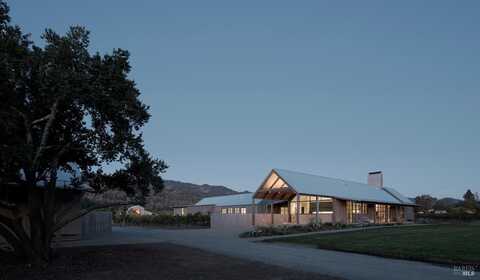 1540 West Zinfandel Lane, Saint Helena, CA 94574