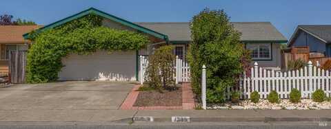 1305 Lombardi Avenue, Petaluma, CA 94954