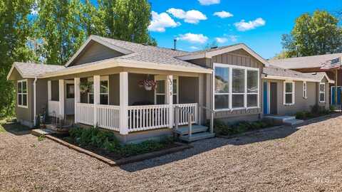 315 Bard Ave, Middleton, ID 83644
