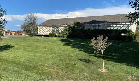 2476 S 1100 E, Hagerman, ID 83332
