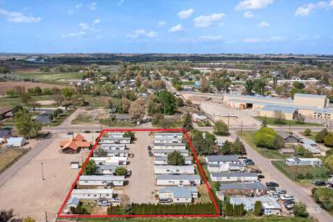 615 W Idaho Ave, Homedale, ID 83628