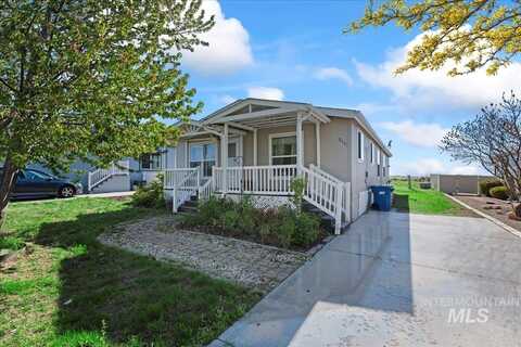 8433 Blue Heaven Ln, Boise, ID 83716