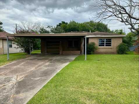 308 Drummond St., Port Arthur, TX 77640