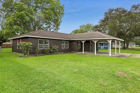 612 S 9th Street, Nederland, TX 77627