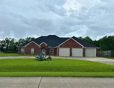 8135 Dawn Drive, Beaumont, TX 77705