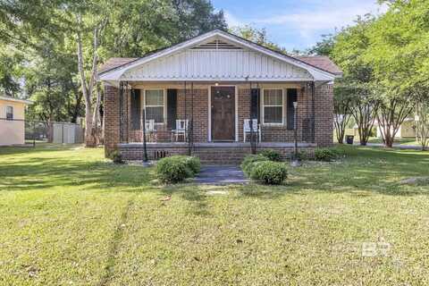315 4th Avenue, Chickasaw, AL 36611