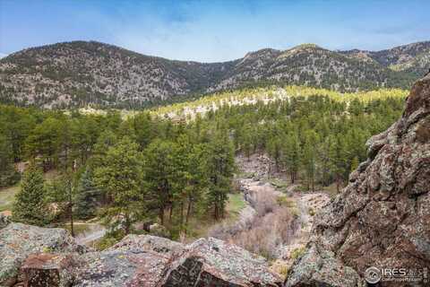 1289 Kiowa Rd, Lyons, CO 80540
