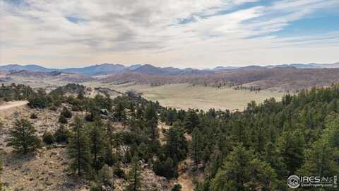 1097 Montcalm Dr, Livermore, CO 80536