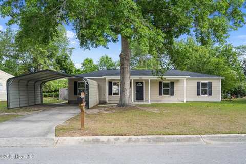 302 Myna Drive, Jacksonville, NC 28540