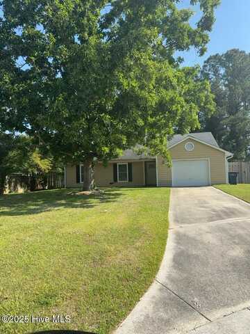 109 Bridgewater Court, Jacksonville, NC 28546